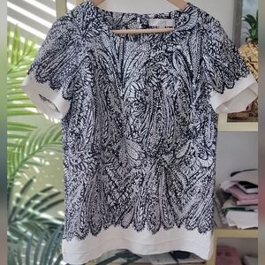 LOFT Black and White Floral Blouse - Women's Size Small